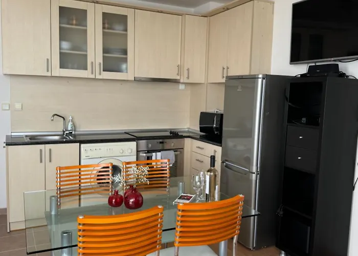 Noks Panorama Apartament Elenite